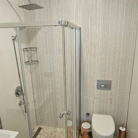 Tower Seaside Mahmutlar трехкомнатная этаж 8 알란야