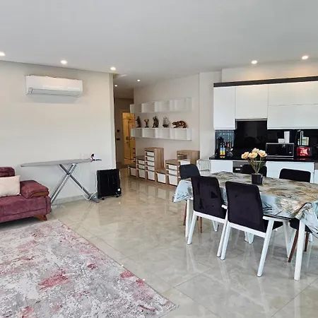 Tower Seaside Mahmutlar трехкомнатная этаж 8 Apartamento