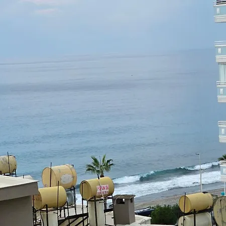 Tower Seaside Mahmutlar трехкомнатная этаж 8 Apartamento